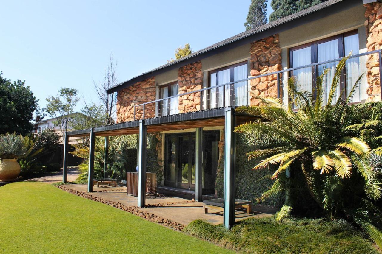 Serene Place Guest House & Conference Venue Affordable Luxury With Backup Power Roodepoort Exteriér fotografie